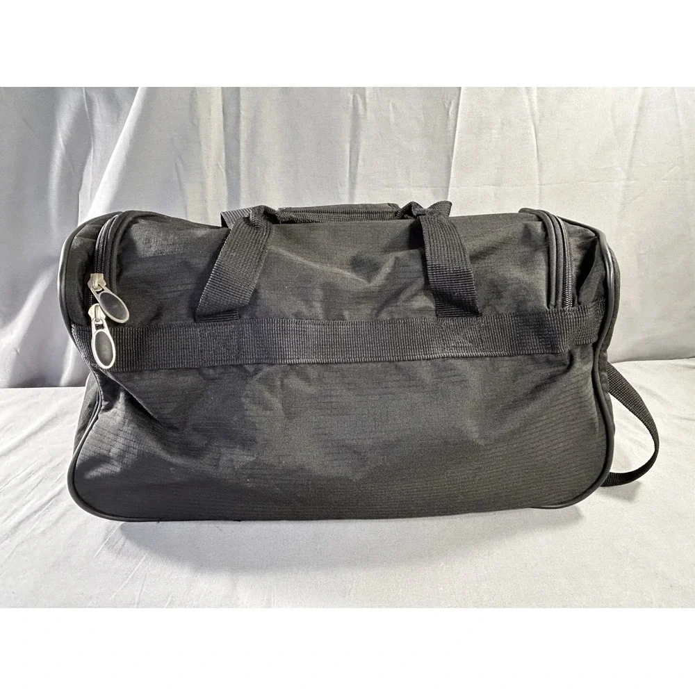 Eddie Bauer travel black duffle bag 18